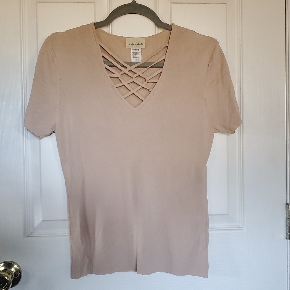 00s cream top